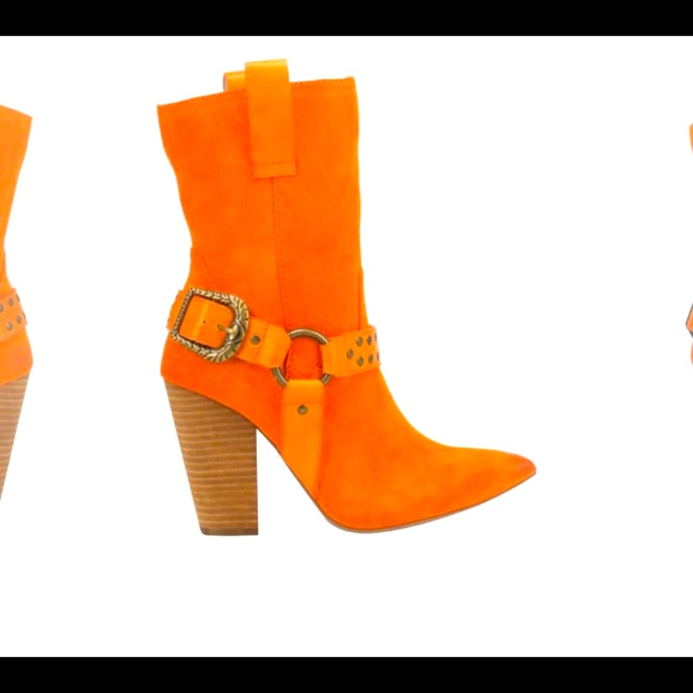 Brand new! Dingo Dancing queen boots.